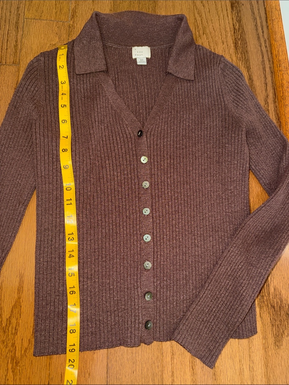 Fall Preppy Collared Button-Front Ribbed Stretch Sweater - Brown - Picture 3 of 4